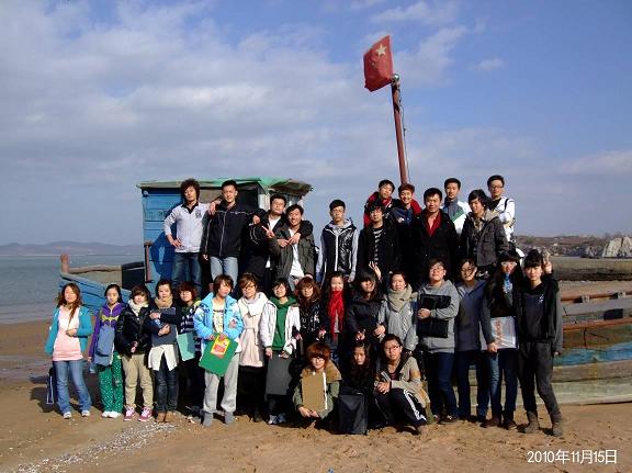 动画10-1班户外写生